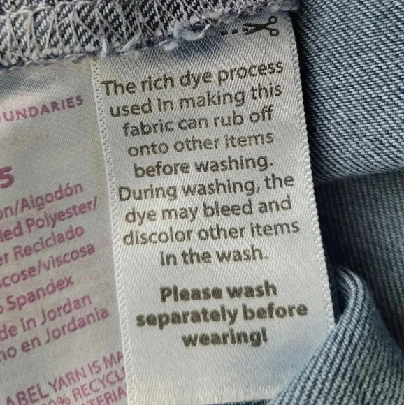 No Boundaries Juniors Ruched Flare Jeans.  Size 15 (New) - Picture 7 of 8